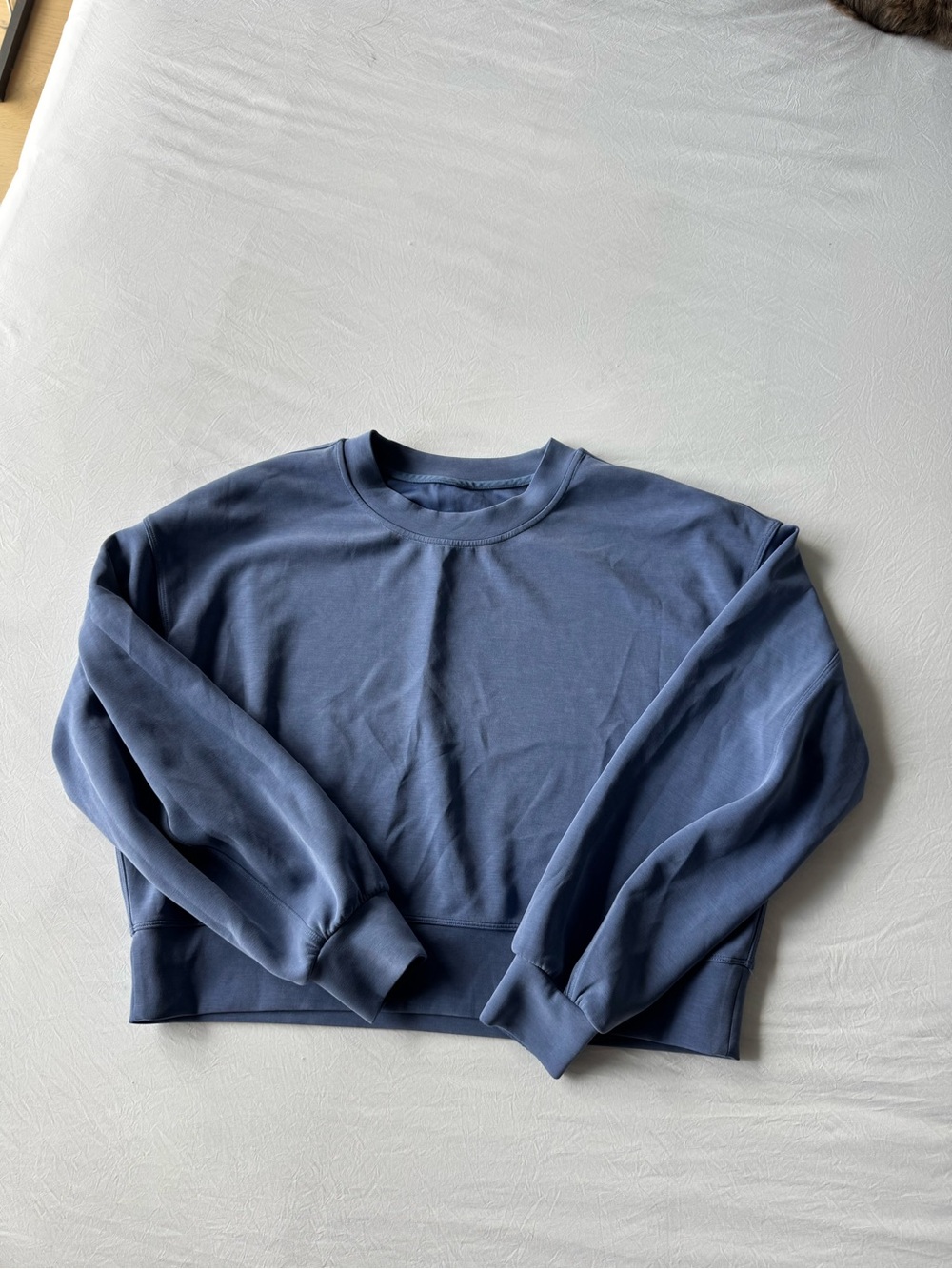 Lululemon Softstreme Cropped Blue Sweatshirt